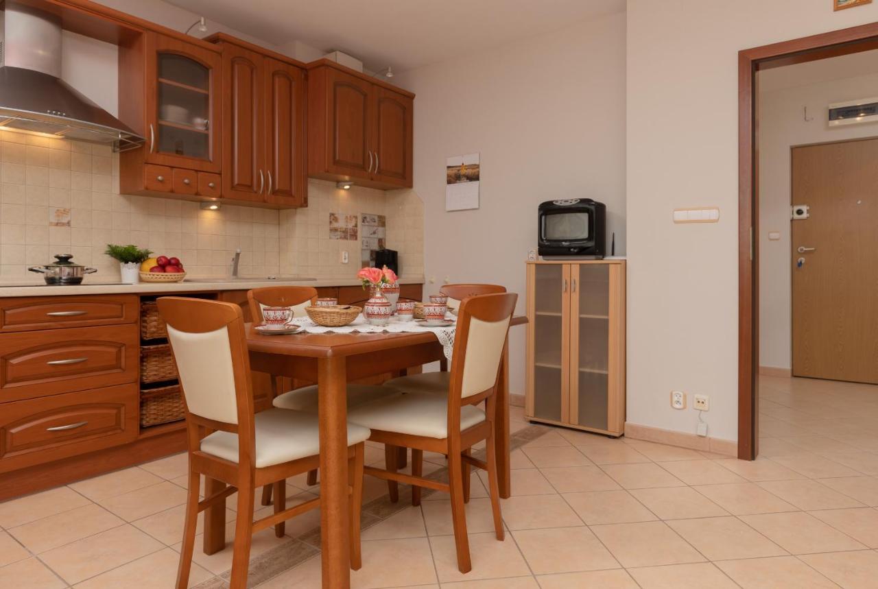 Butas Pejzazowa Metro Wilanowska Mokotow By Renters *